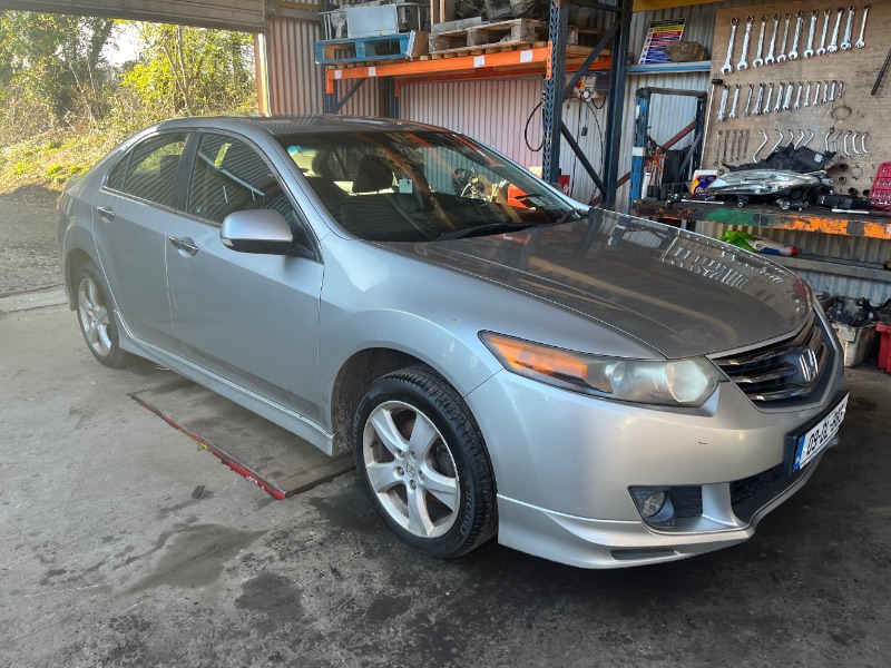 2009 HONDA ACCORD DTEC ES GT NAV 4DR for breaking