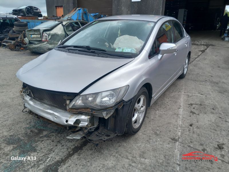 2009 HONDA CIVIC IMA HYBRID ES 0 4DR A 113BHP for breaking