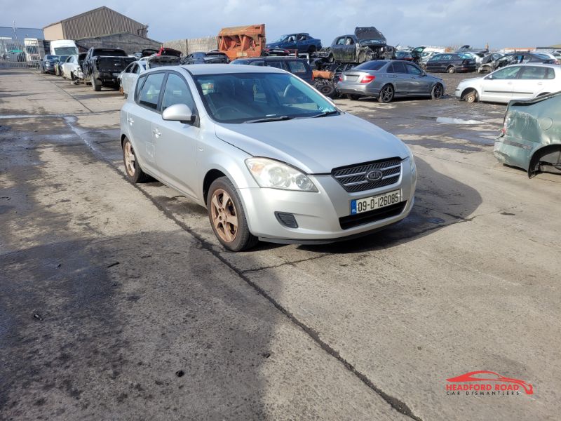 2009 KIA CEED CEE'D 1.6 CRDI GS 5DR for breaking