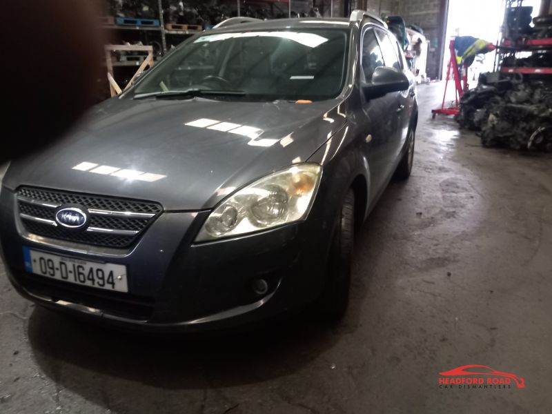 2009 KIA CEED CEE'D 1.6 EX DIESEL SW for breaking