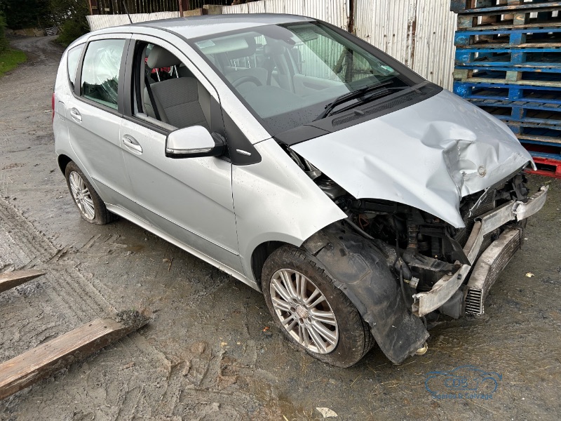 2009 MERCEDES A-CLASS A180 CDI ELEGANCE SE 5DR AUTO for breaking