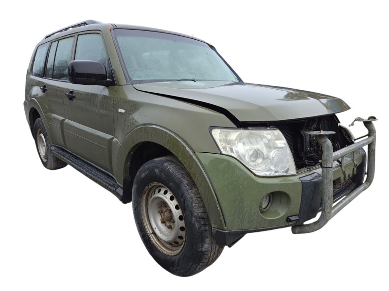 2009 MITSUBISHI PAJERO for breaking