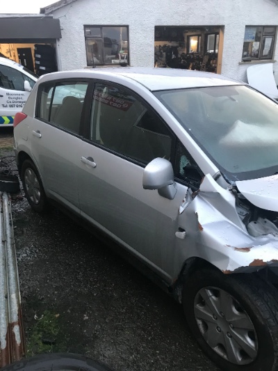 2009 NISSAN TIIDA 1.5 DSL 5DR SE 5DR for breaking