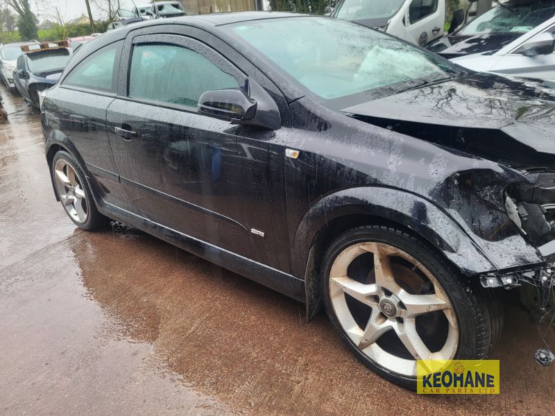 2009 OPEL ASTRA VAUXHALL 1.7 CDTI SRI 100PS 3DR for breaking