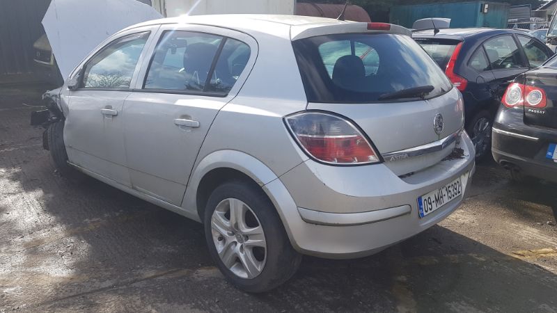 2009 OPEL ASTRA VAUXHALL CDTI CLUB 88BHP 5DR 1.3 for breaking