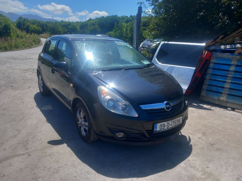 2009 OPEL CORSA CLUB 1.2I 16V 5DR for breaking