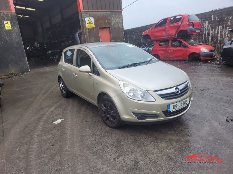 2009 OPEL CORSA CLUB 1.2I 16V 5DR for breaking