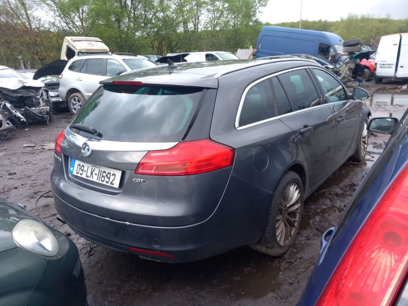 2009 OPEL INSIGNIA VAUXHALL CDTI SRI NAV 130 5DR 130PS 2.0 for breaking