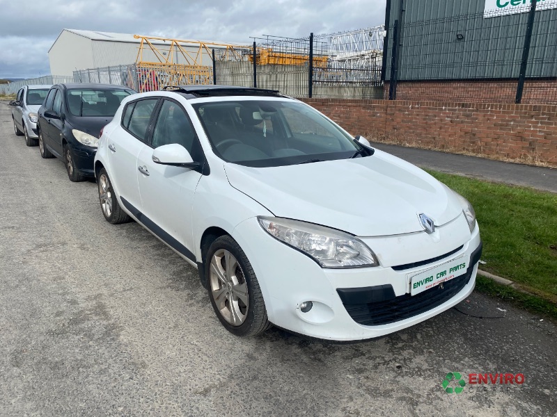 2009 RENAULT MEGANE DYNAMIQUE VVT for breaking