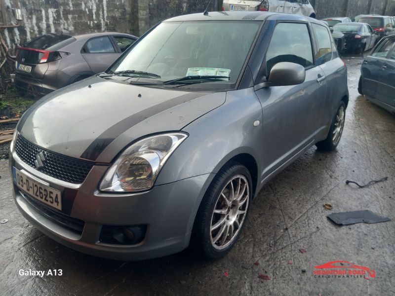 2009 SUZUKI SWIFT 1.3 ATTITUDE 3DR for breaking