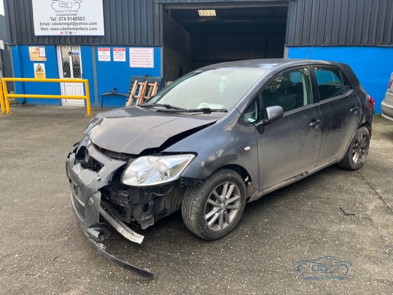 2009 TOYOTA AURIS D-4D TR 5DR 1.4 for breaking