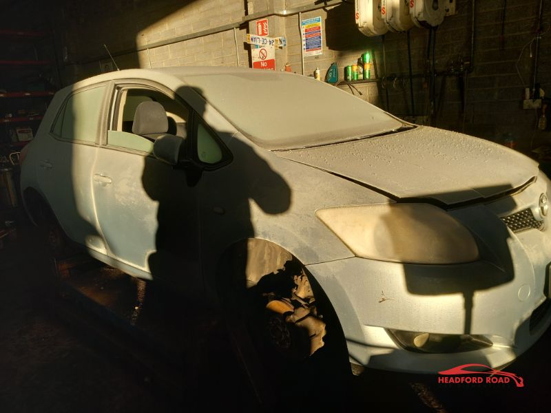2009 TOYOTA AURIS D-4D TR 5DR 1.4 for breaking
