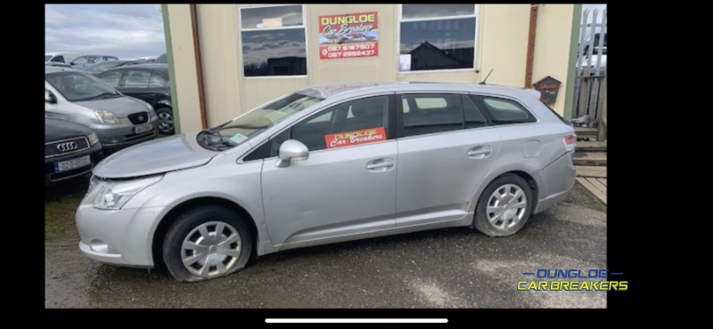 2009 TOYOTA AVENSIS 2.0 D-4D T2 5DR for breaking