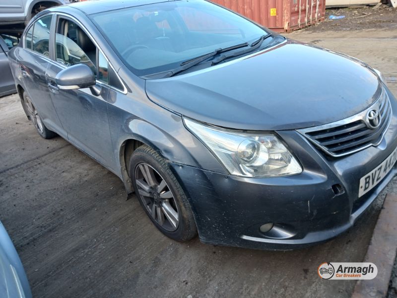 2009 TOYOTA AVENSIS T4 D-4D for breaking