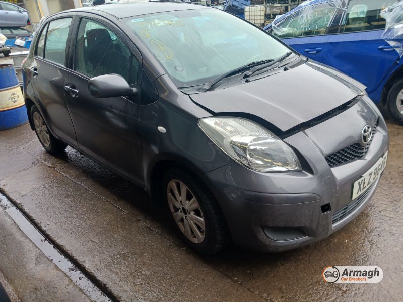 2009 TOYOTA YARIS TR VVT-I for breaking