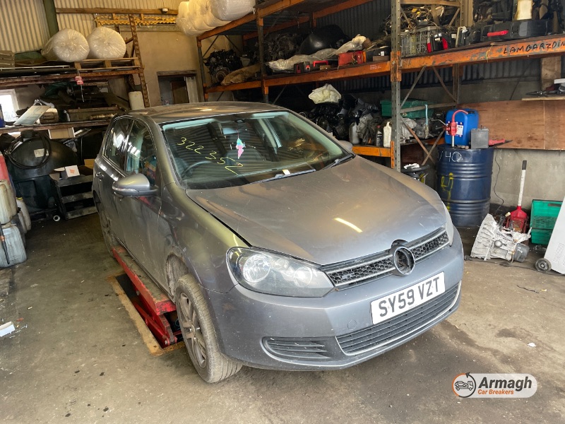 2009 VOLKSWAGEN GOLF SE TDI for breaking