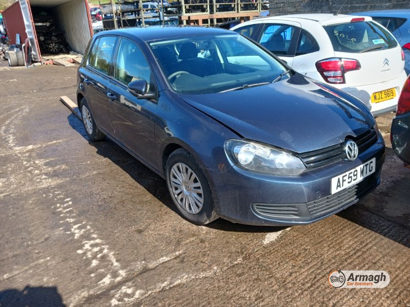 2009 VOLKSWAGEN GOLF  for breaking