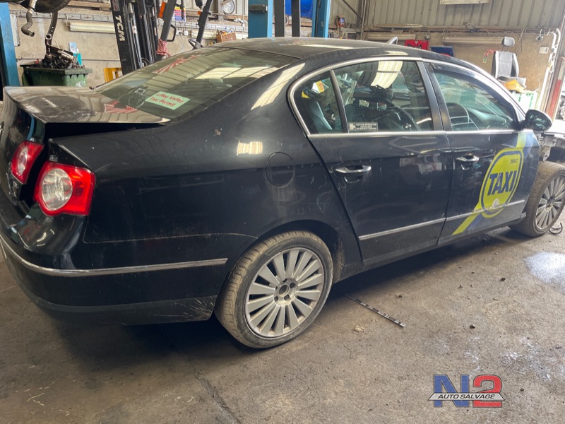 2009 VOLKSWAGEN PASSAT 2.0 TDI HIGHLINE CR DPF 110PS 4DR for breaking