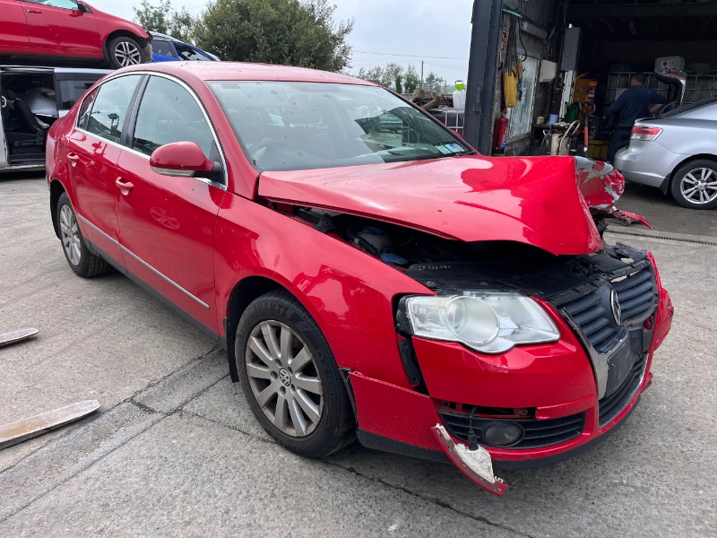 2009 VOLKSWAGEN PASSAT B6 COMFORT 1.9 TDI 105 4DR for breaking