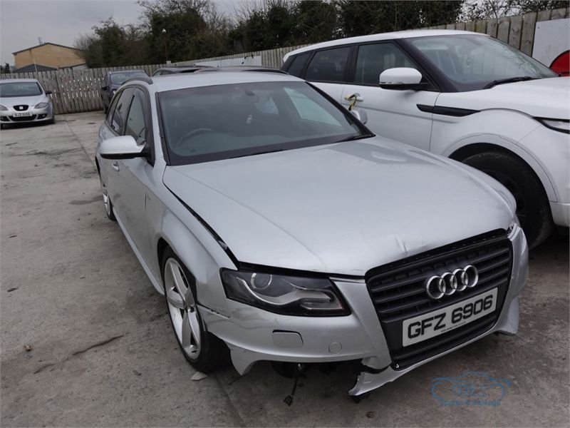 2010 AUDI A4 AVANT S LINE TDI for breaking