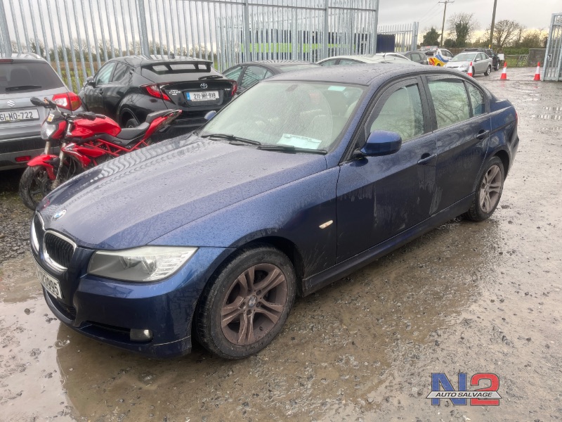 2010 BMW 3 SERIES 318 for breaking