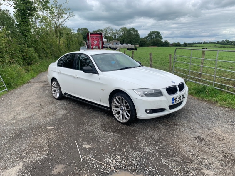 2010 BMW 3 SERIES 318D SE for breaking