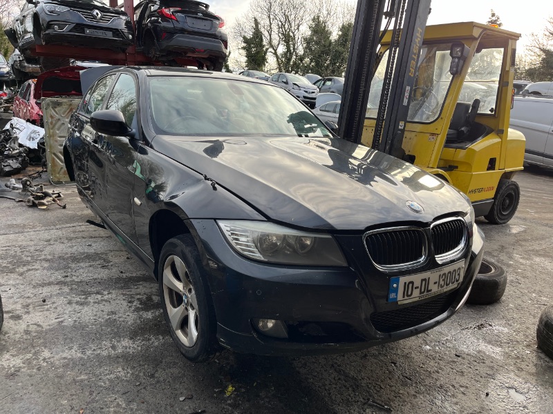 2010 BMW 3 SERIES 320 for breaking