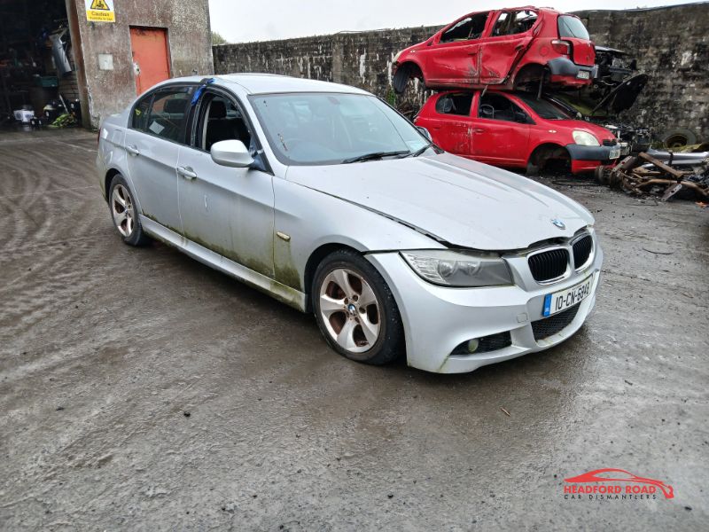 2010 BMW 3 SERIES 320 for breaking
