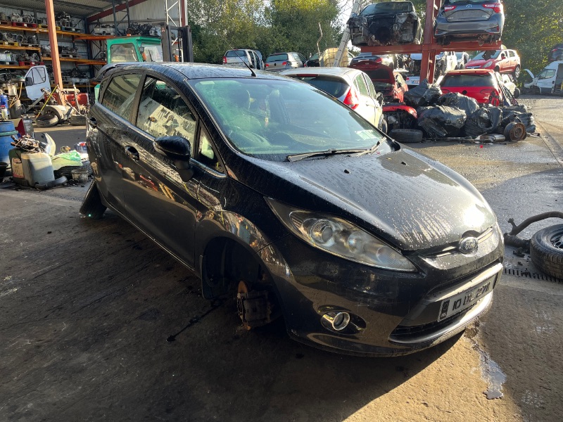 2010 FORD FIESTA TITANIUM 1.4 96PS 5DR A AUTO for breaking