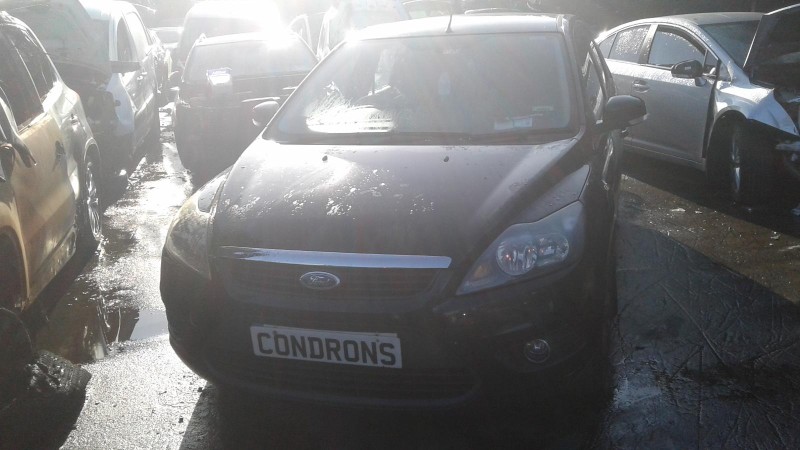 2010 FORD FOCUS 1.6 ZETEC 99BHP 5DR for breaking