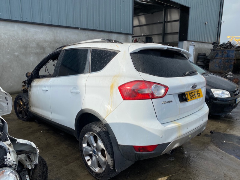 2010 FORD KUGA  for breaking