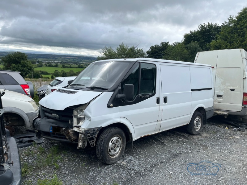 2010 FORD TRANSIT T260M 85 FWD for breaking