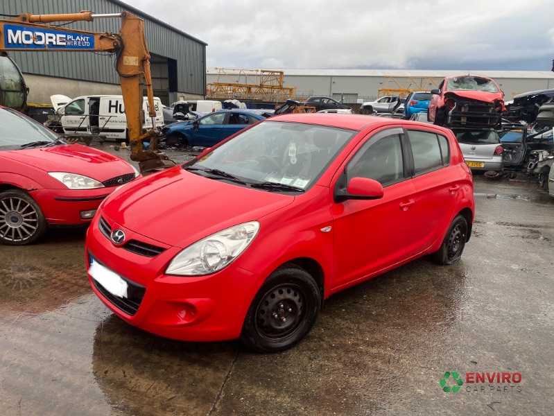 2010 HYUNDAI I20 CLASSIC 5DR for breaking