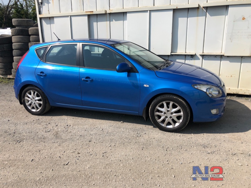 2010 HYUNDAI I30 ES for breaking