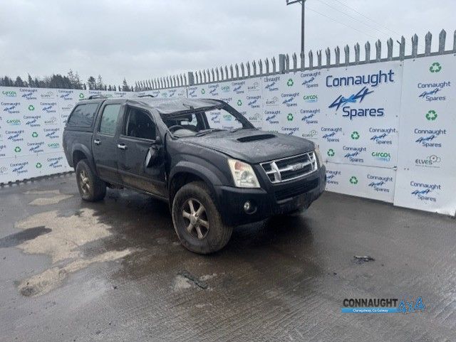 2010 ISUZU D-MAX CREWCAB for breaking