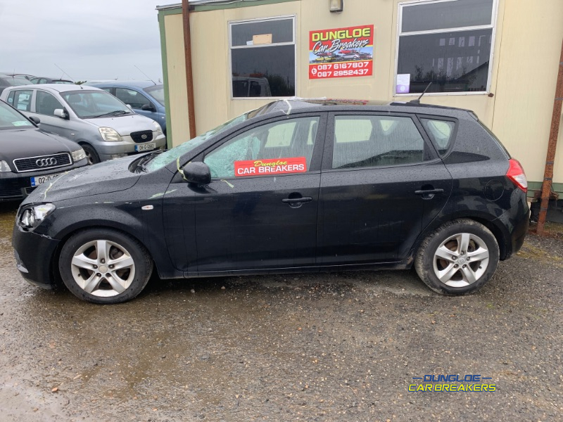 2010 KIA CEED CEE'D 1.6 CRDI 2 ECODYNAMICS 8 89BHP 5DR for breaking