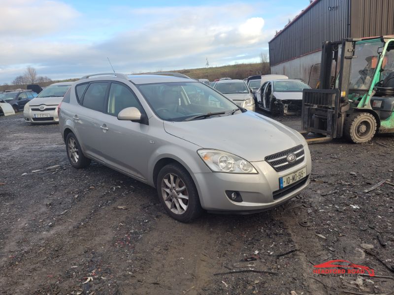 2010 KIA CEED CEE'D 1.6 EX DIESEL SW 5DR for breaking