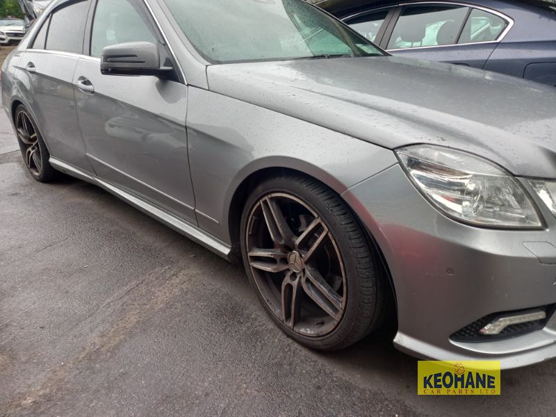 2010 MERCEDES E-CLASS 220 CDI BLUE EFFICIENCY SPORT 04 4DR A for breaking