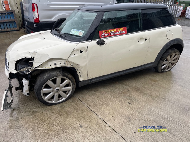 2010 MINI HATCH D MG32 3DR 1.6 R56 COOPER for breaking