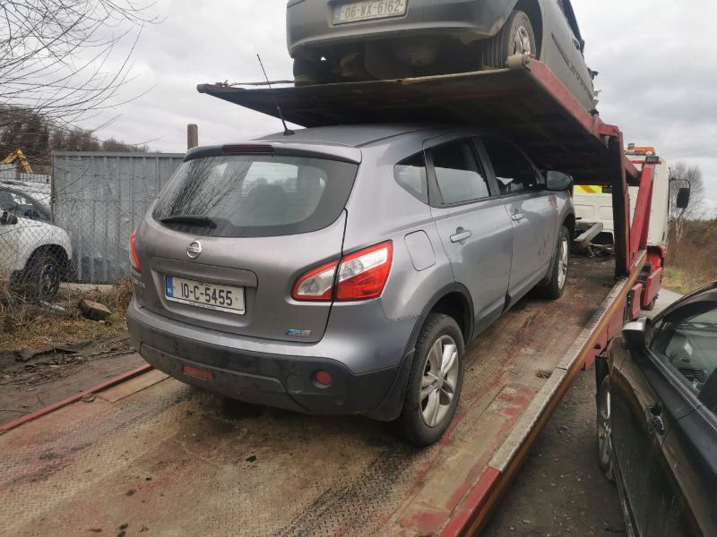 2010 NISSAN QASHQAI 1.5 SV 5DR for breaking