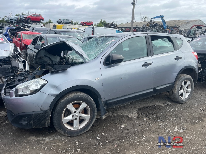 2010 NISSAN QASHQAI 1.5 XE 5DR for breaking
