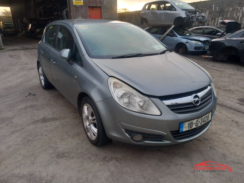 2010 OPEL CORSA SE 1.4 I 16V 5DR for breaking