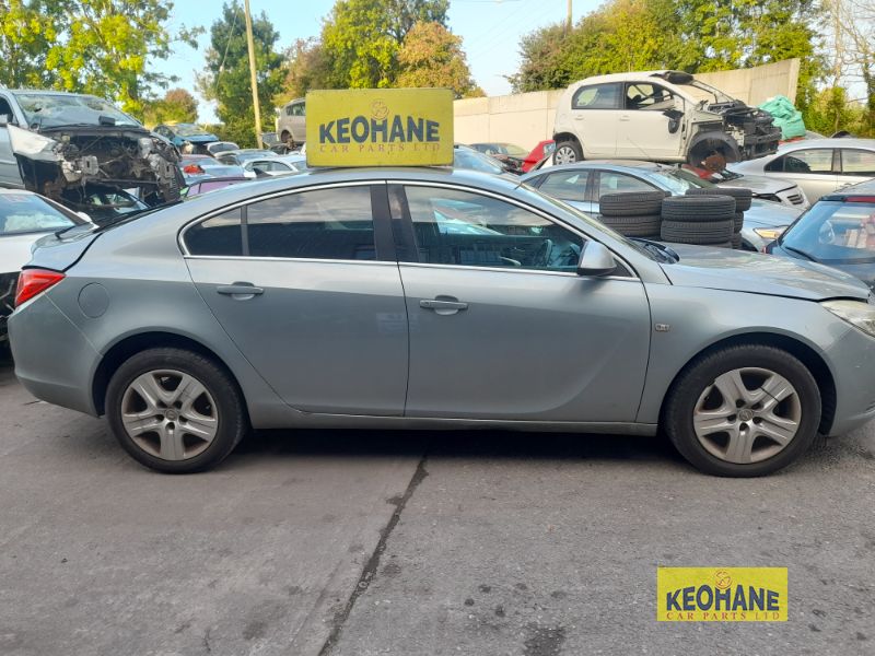 2010 OPEL INSIGNIA VAUXHALL 2.0 CDTI EXCLUSIVE 128 128BHP 5DR 130PS for breaking