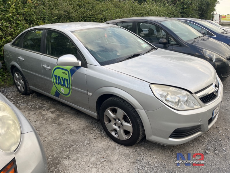 2010 OPEL VECTRA CLUB 1.6 I 16V 5 DR for breaking