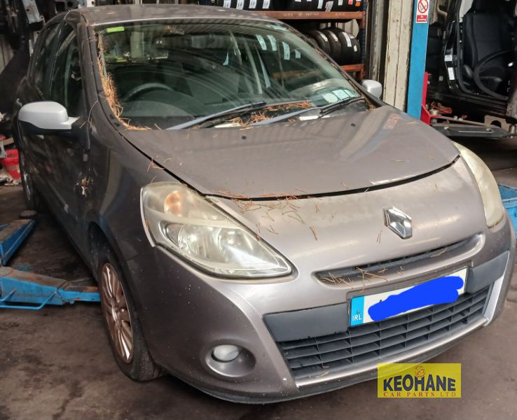 2010 RENAULT CLIO 1.2 I MUSIC 75BHP 5DR for breaking