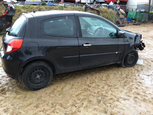 2010 RENAULT CLIO 3 1.2 16V Royale Ethanol 3DR for breaking