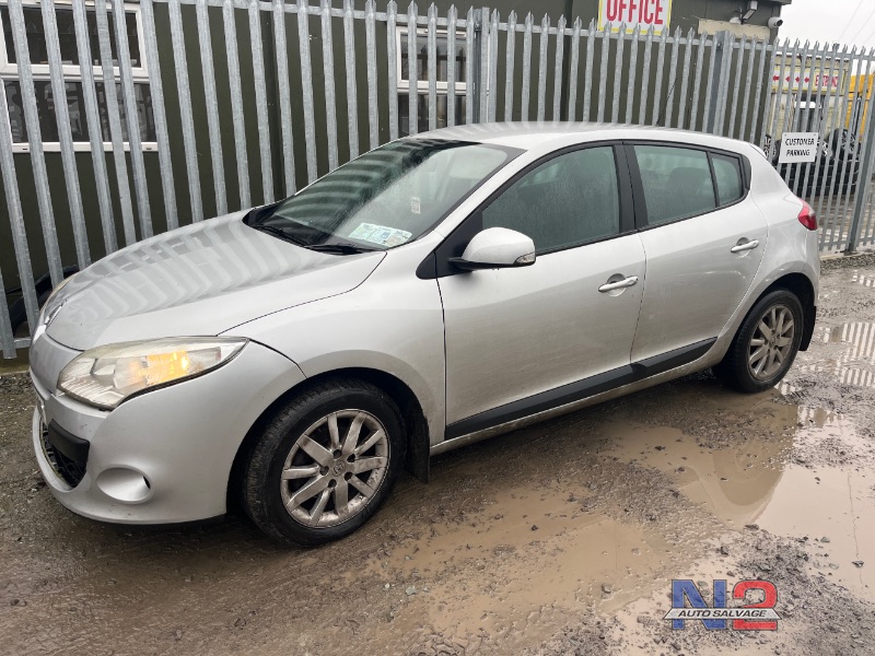 2010 RENAULT MEGANE 1.5 DCI DYNAMIQUE 85 5DR for breaking