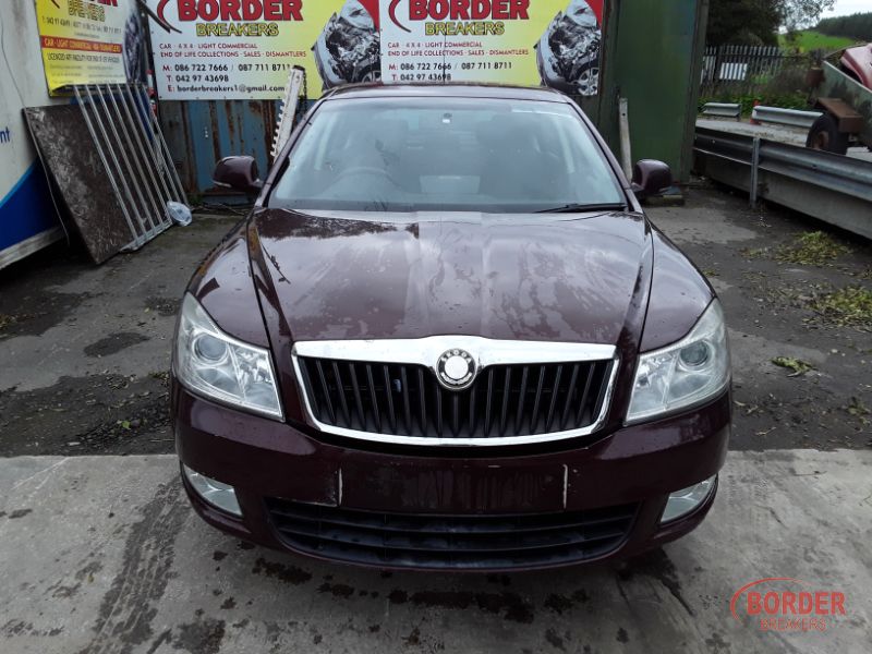 2010 SKODA OCTAVIA AMBIENTE 1.6 CR TDI 105HP 5DR for breaking
