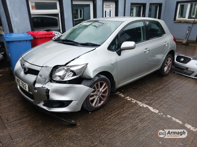 2010 TOYOTA AURIS TR VALVEMATIC for breaking