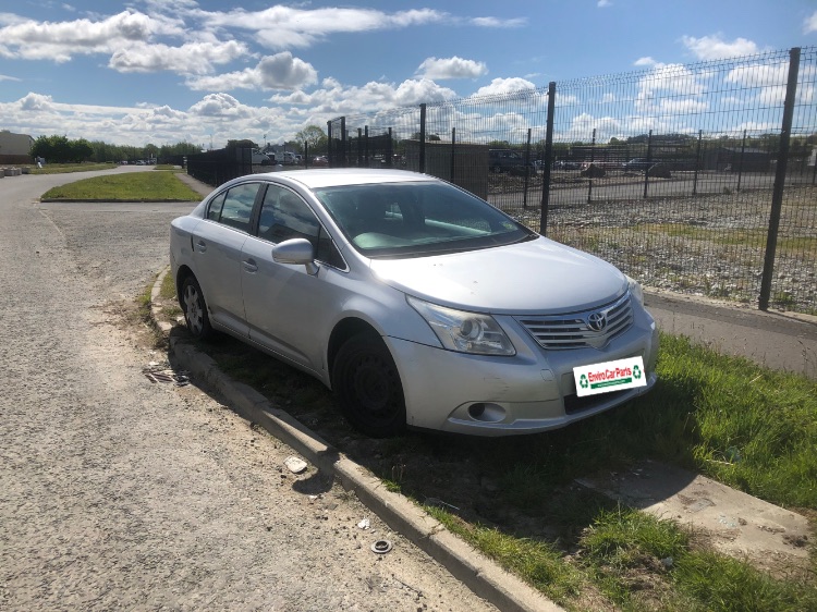 2010 TOYOTA AVENSIS T2 D-4D for breaking